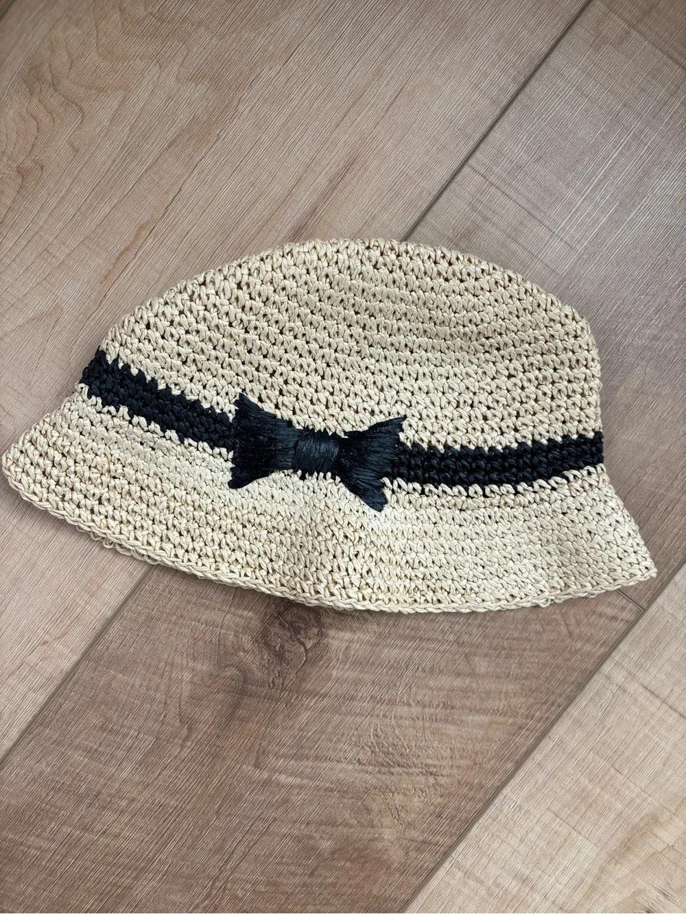 kate spade Packable Natural Straw Fedora with Black Band. OS